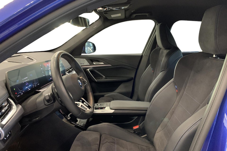 BMW iX1 eDrive20 M-Sport Pro 5d