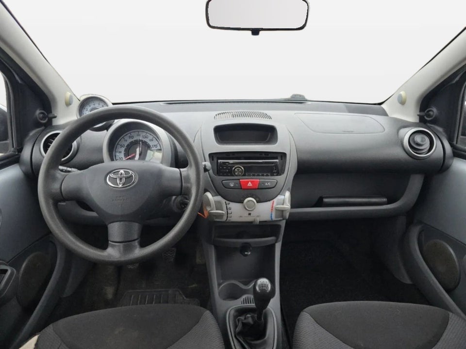 Toyota Aygo 1,0 Plus komfort 5d