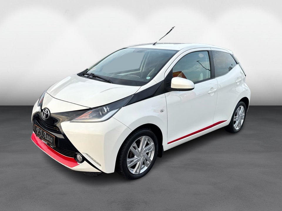 Toyota Aygo 1,0 VVT-i x-press 5d