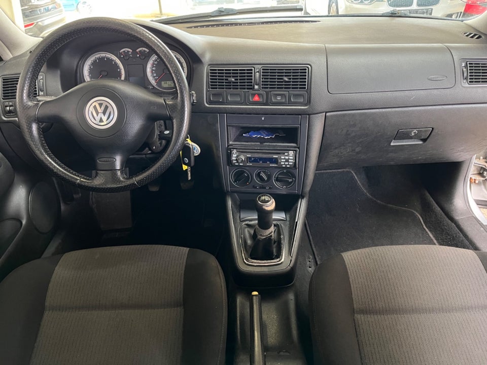 VW Golf IV 2,0 Trendline 5d