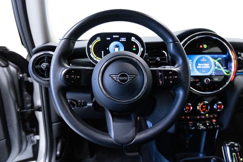 MINI Cooper SE Camden Edition 3d