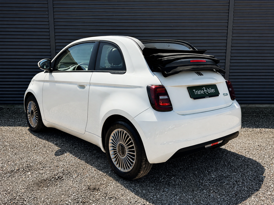 Fiat 500e 42 Icon Cabrio 2d