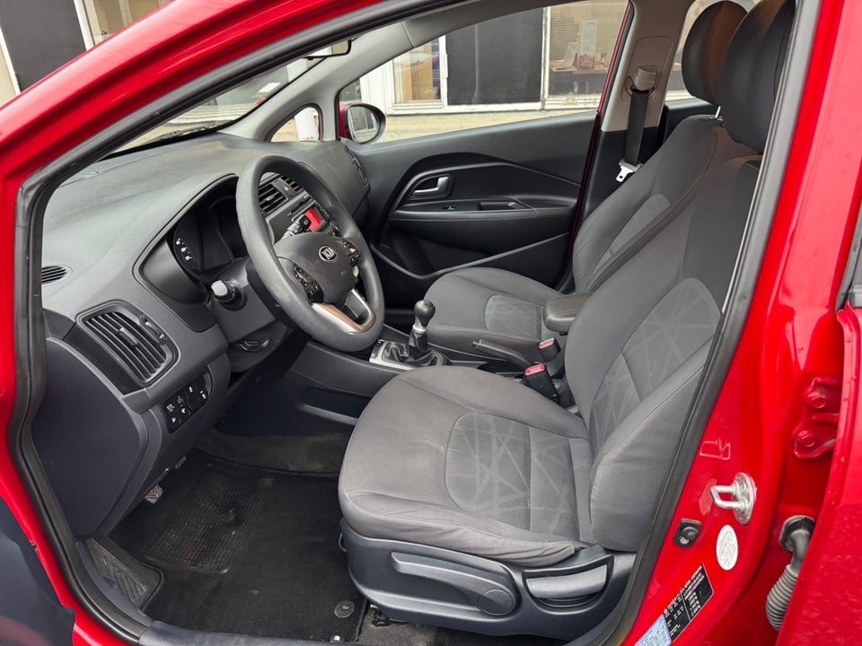 Kia Rio 1,2 CVVT Active 5d