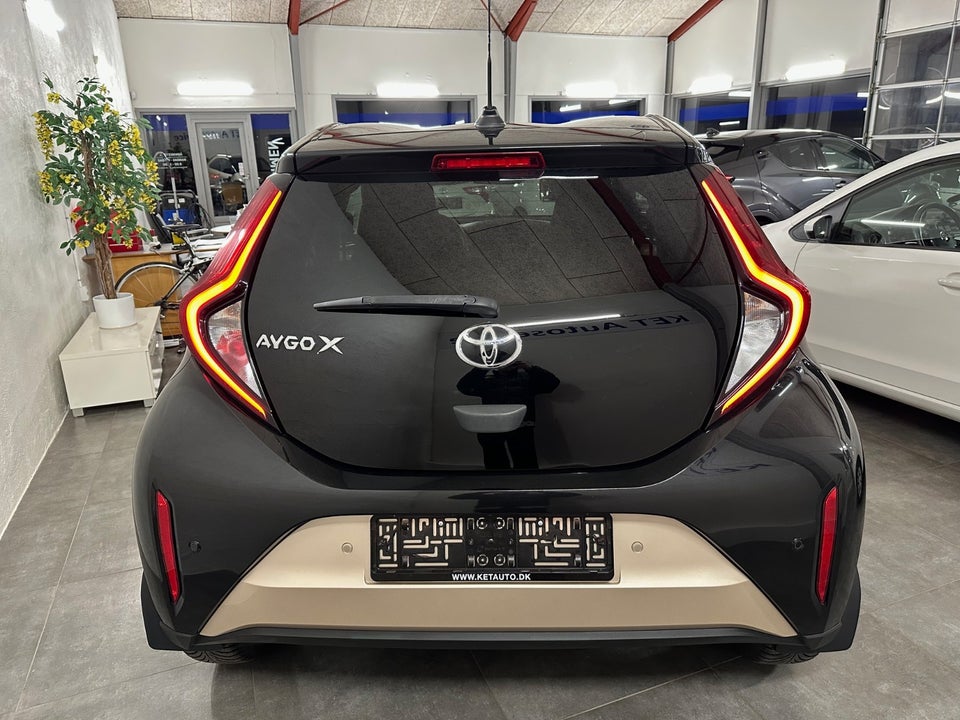 Toyota Aygo X 1,0 Envy 5d