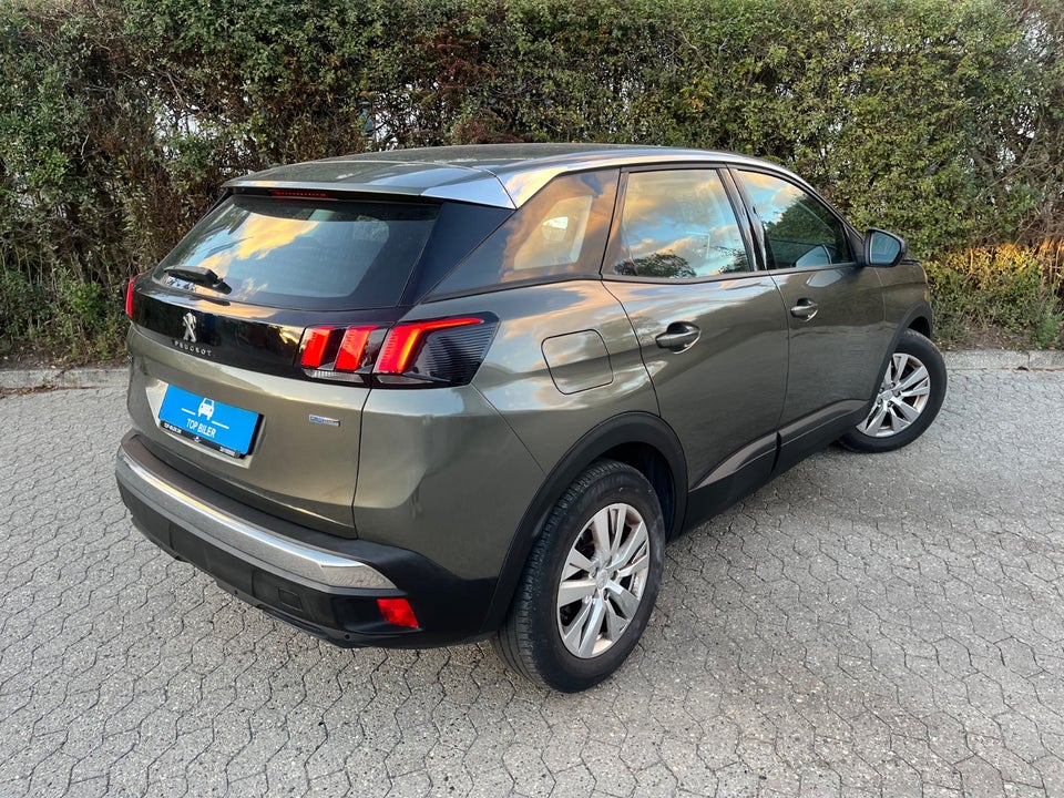 Peugeot 3008 1,2 e-THP 130 Allure 5d