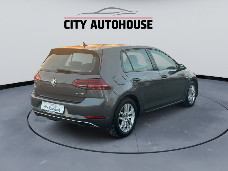 VW Golf VII 1,5 TSi 130 Comfortline DSG 5d