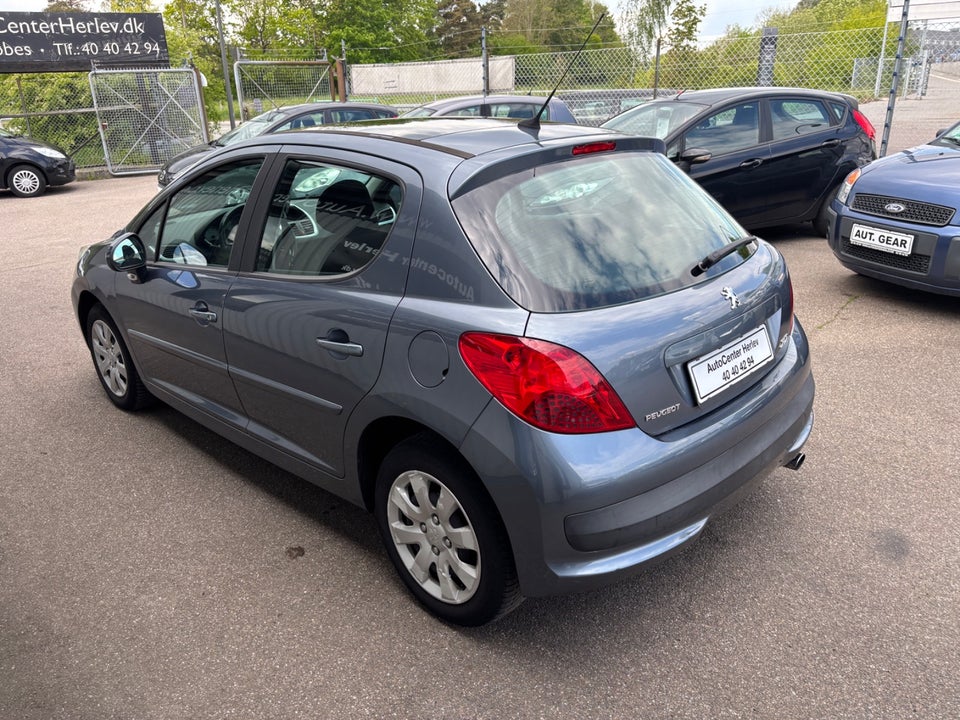 Peugeot 207 1,4 VTi Comfort+ 5d