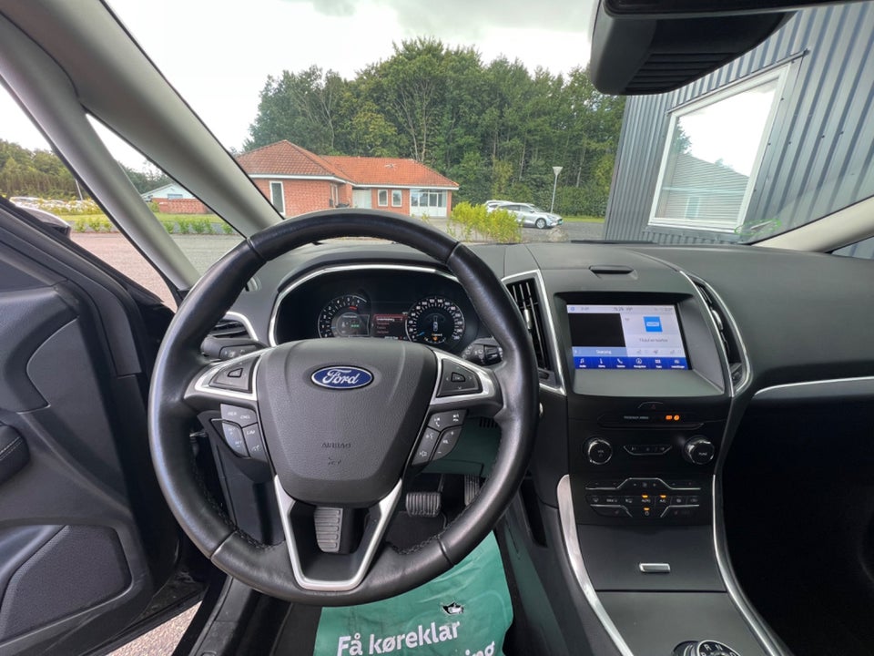 Ford S-MAX 2,0 EcoBlue Titanium aut. Van 5d