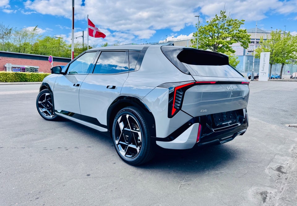 Kia EV4 81 Long Range GT-Line 5d