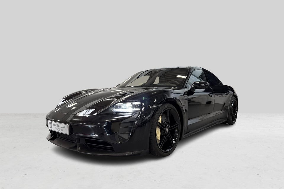 Porsche Taycan Turbo S Performance+  4d