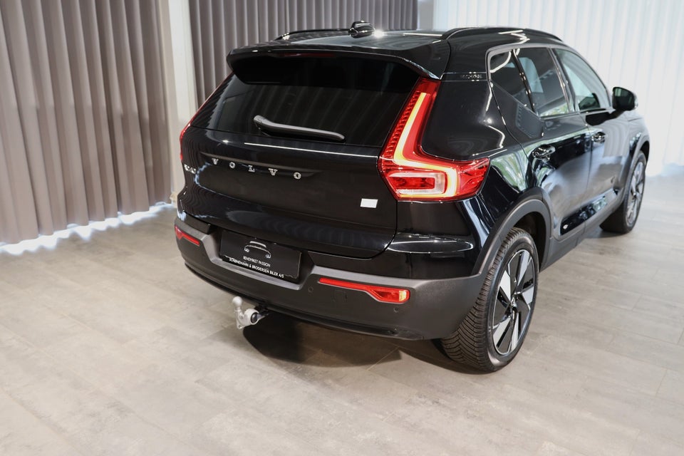 Volvo XC40 ReCharge Extended Range Plus 5d