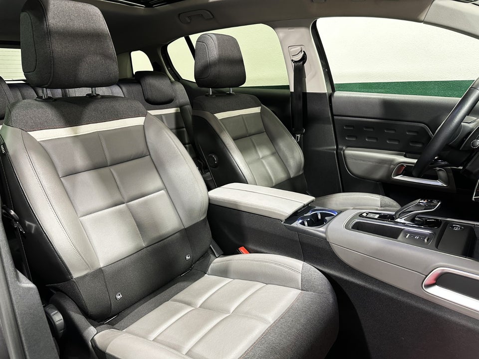 Citroën C5 Aircross 1,6 Hybrid Shine Sport EAT8 5d
