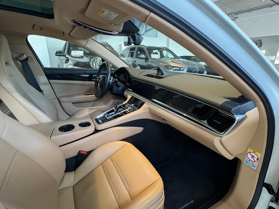 Porsche Panamera 4 2,9 E-Hybrid PDK 5d