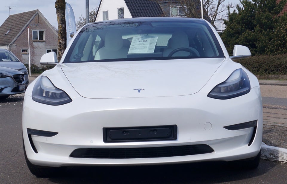 Tesla Model 3 Performance AWD 4d