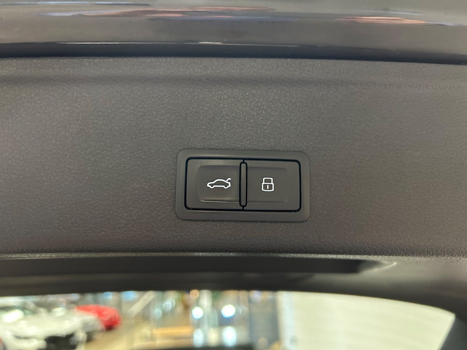 Audi A4 2,0 TDi 150 Avant 5d