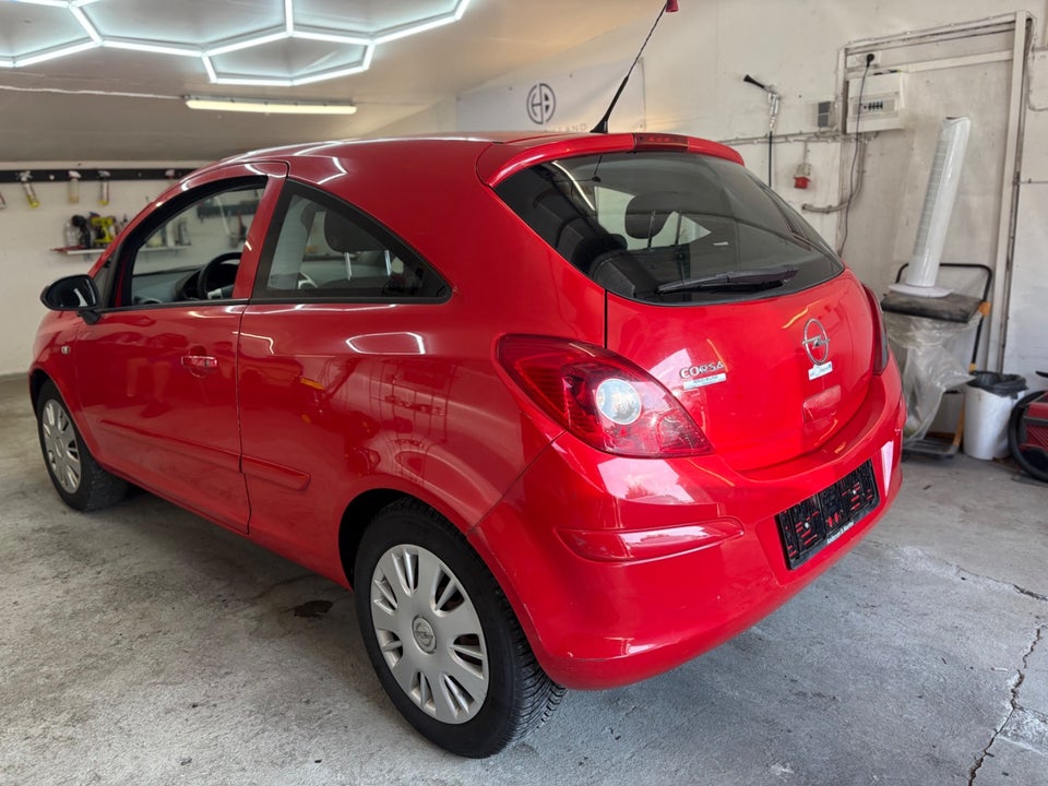 Opel Corsa 1,0 12V Enjoy 3d
