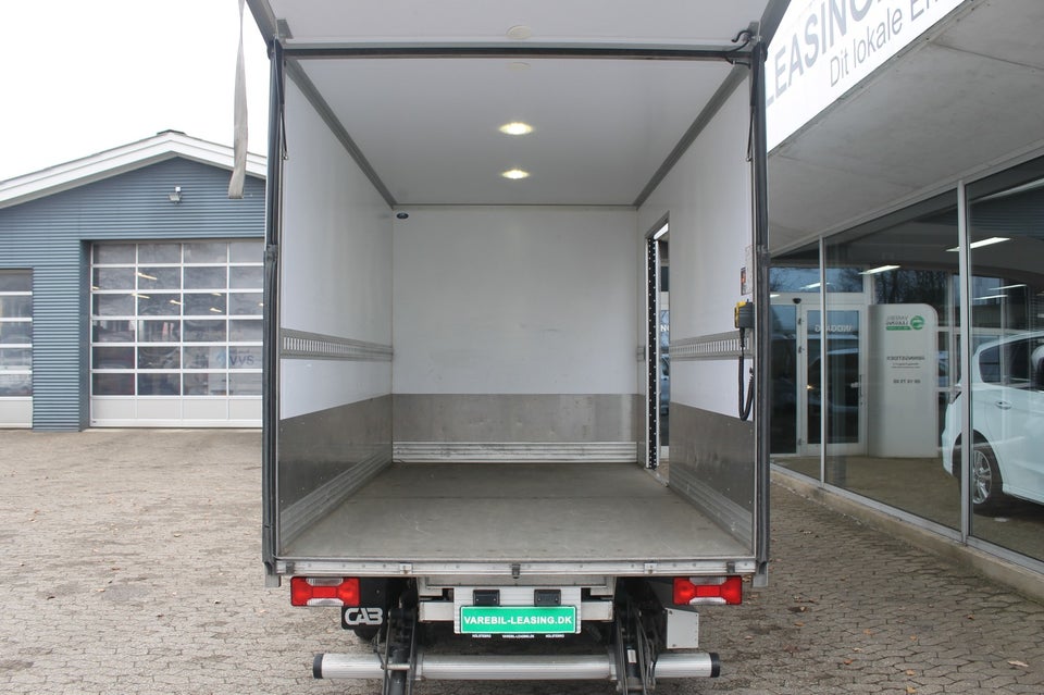 Iveco Daily 2,3 35S14 Alukasse m/lift 2d