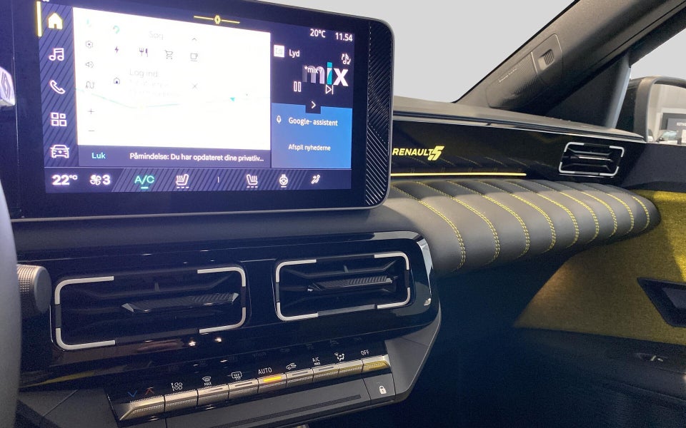 Renault 5 E-Tech 52 Iconic 5d