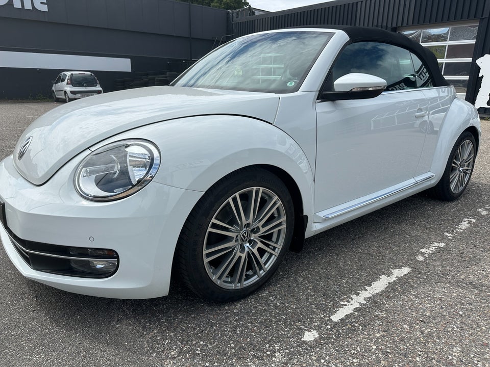 VW The Beetle 1,4 TSi 160 Design Cabriolet DSG 2d