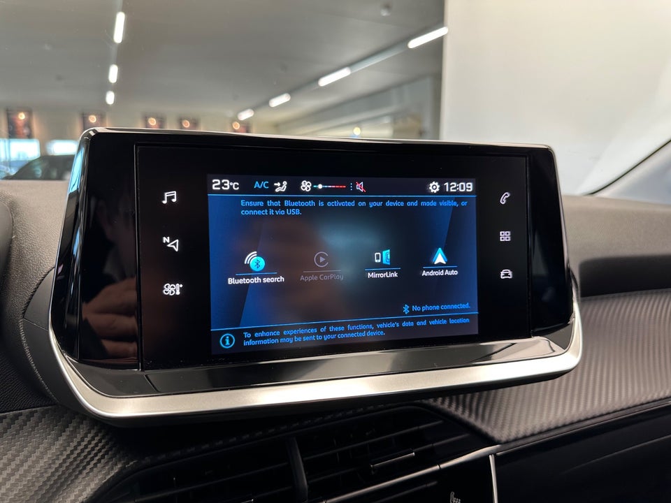 Peugeot 208 1,2 PureTech 75 Active 5d
