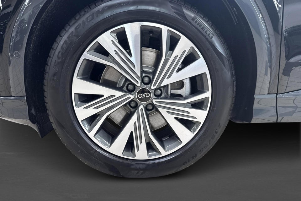 Audi Q4 e-tron 45 Progress 5d