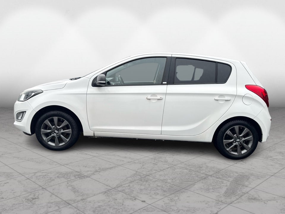 Hyundai i20 1,25 Classic Go! 5d