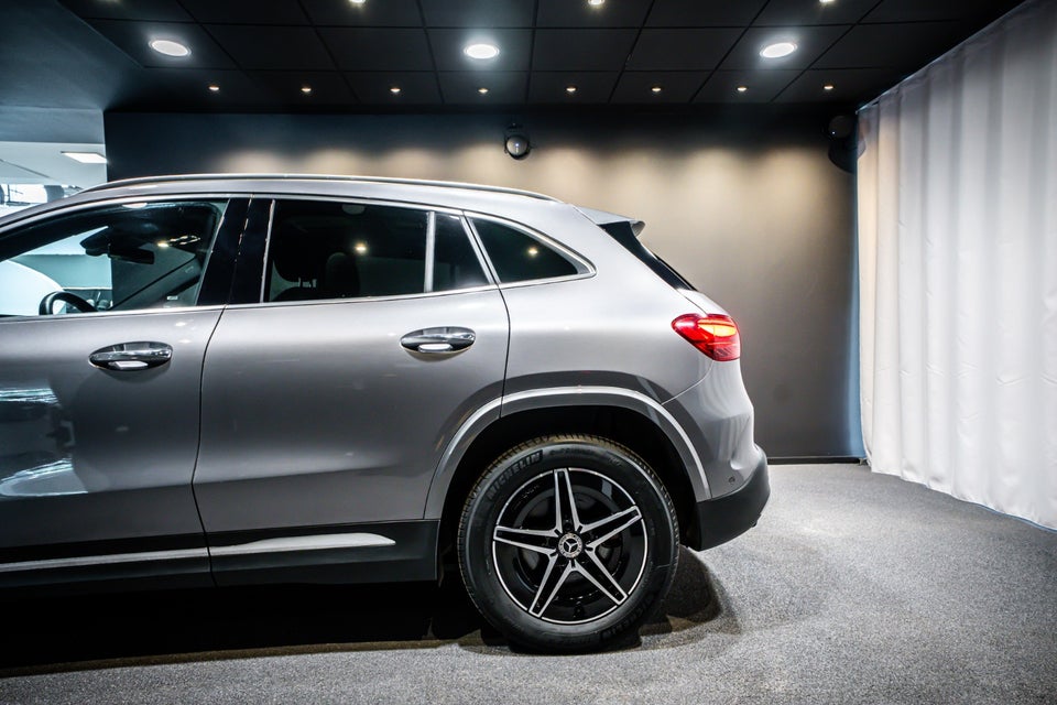 Mercedes EQA250+ AMG Premium 5d