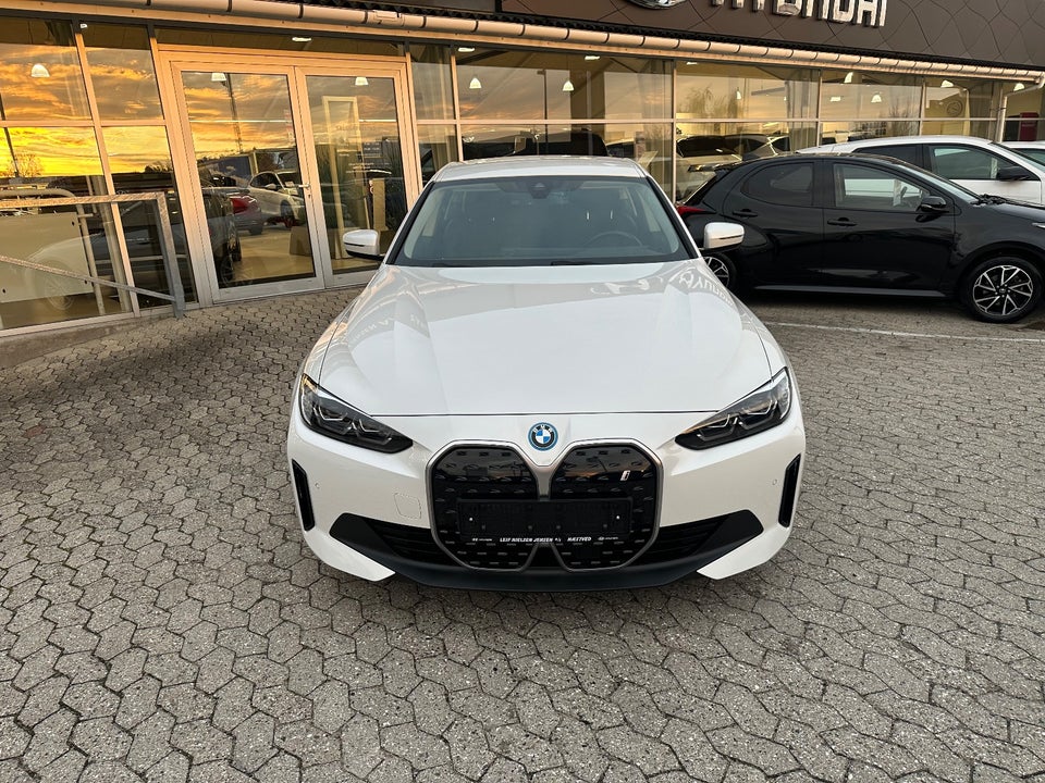 BMW i4 eDrive35 5d