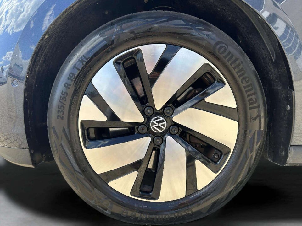 VW ID. Buzz 77 Pro SWB 5d