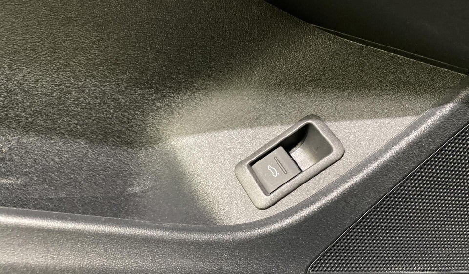 Audi Q4 e-tron 40  5d