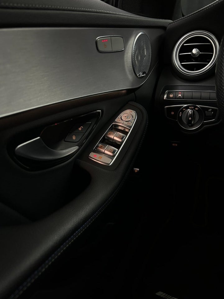 Mercedes C300 de 2,0 AMG Line Night Edition stc. aut. 5d