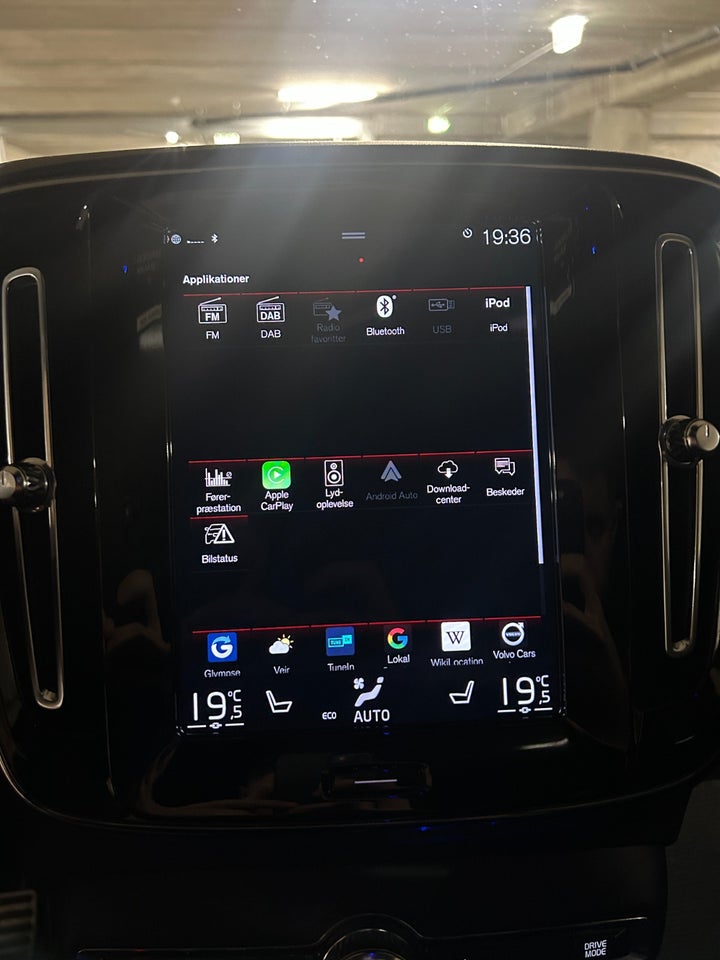 Volvo XC40 1,5 T5 ReCharge Plus Dark aut. 5d