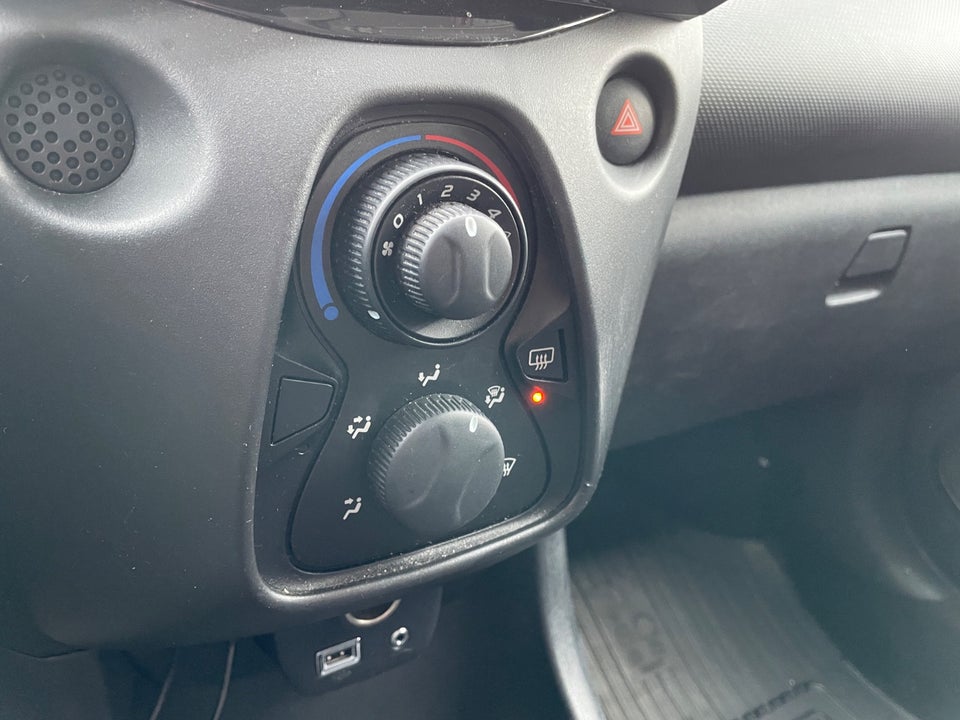 Toyota Aygo 1,0 VVT-i x 5d