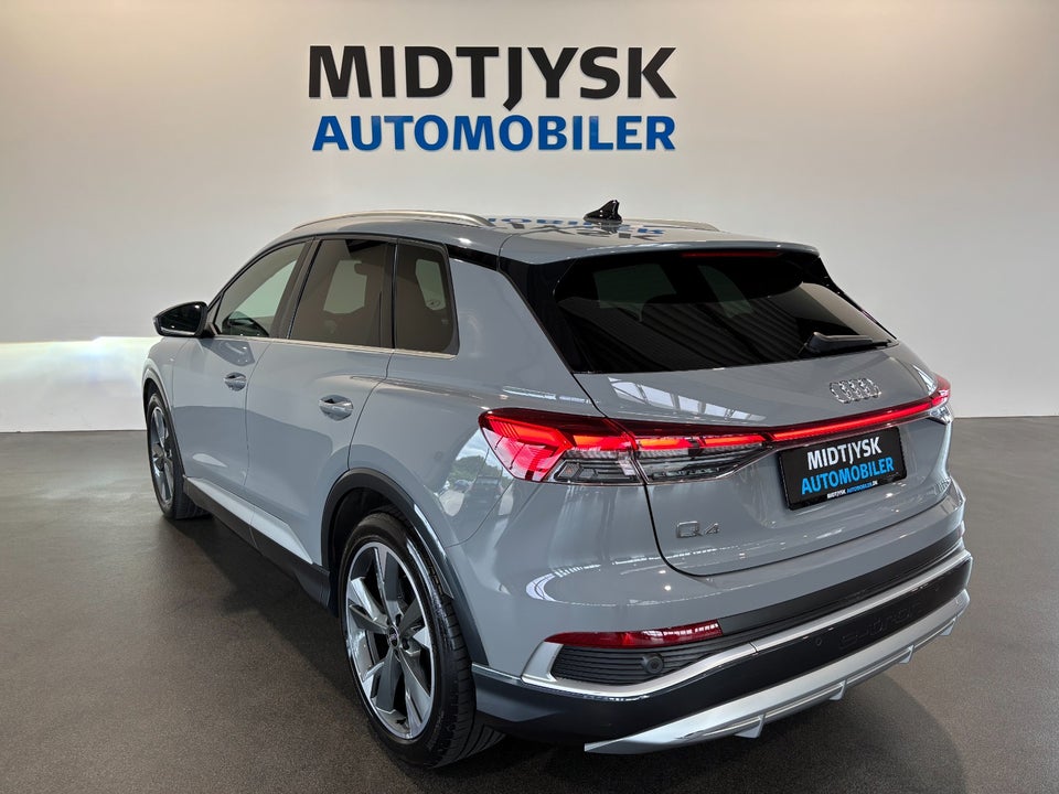 Audi Q4 e-tron 45 S-line 5d