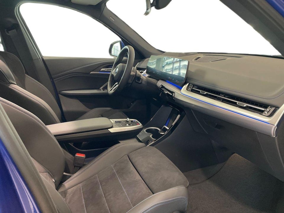 BMW iX1 xDrive30 M-Sport 5d