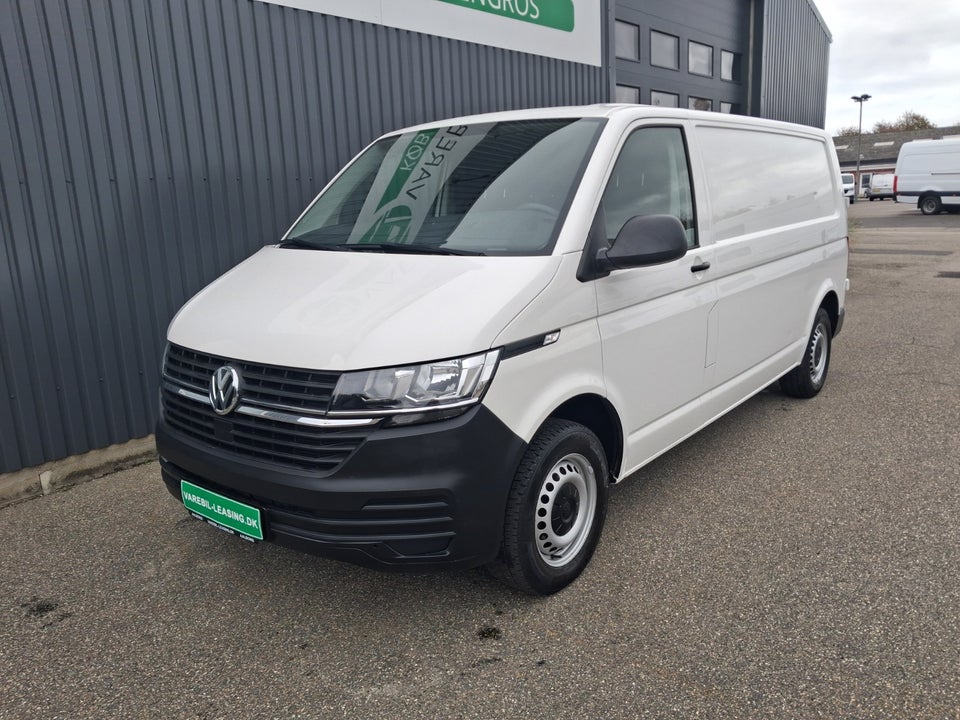 VW Transporter 2,0 TDi 110 Kassevogn lang