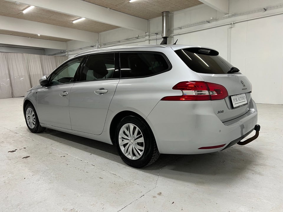 Peugeot 308 1,6 BlueHDi 120 Style Sky SW 5d