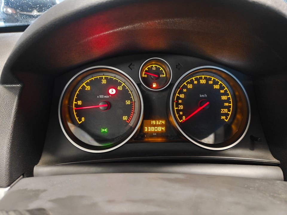 Opel Astra 1,7 CDTi 110 Enjoy Sports Tourer 5d