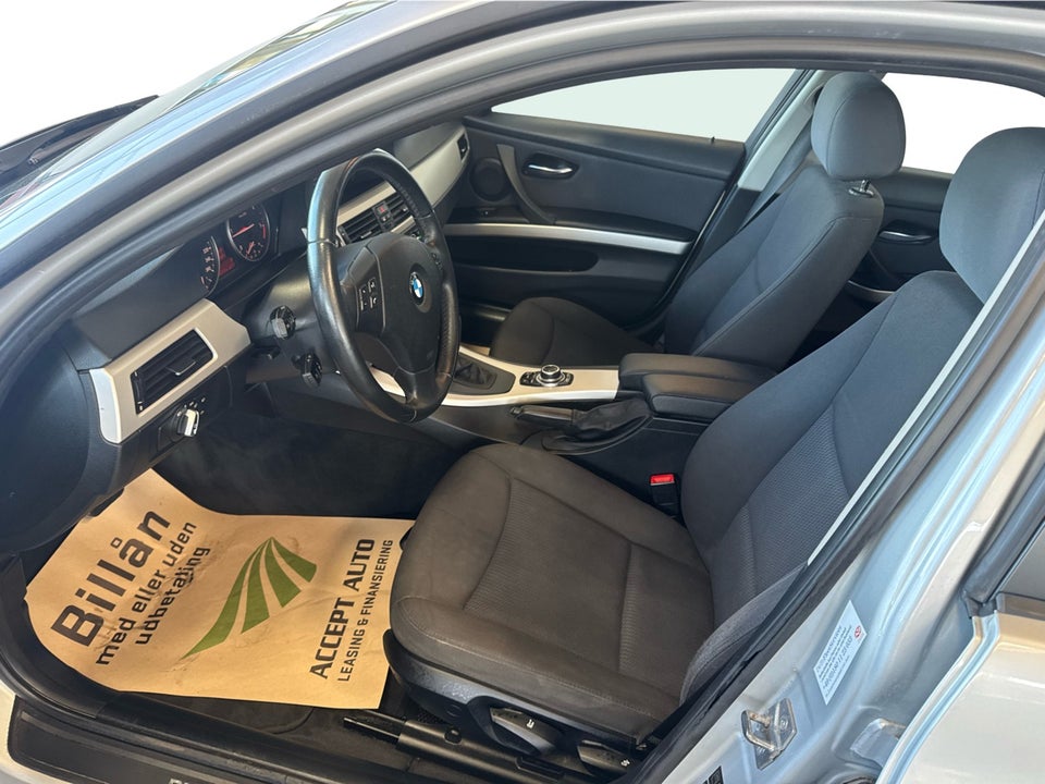 BMW 320d 2,0 Touring Steptr. 5d