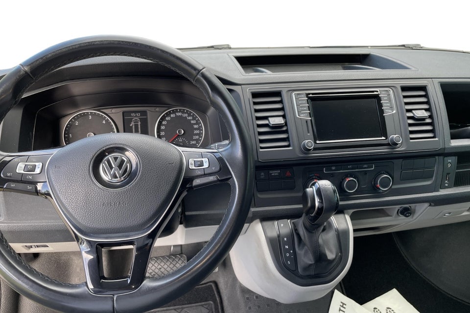 VW Transporter 2,0 TDi 150 Kassevogn DSG kort