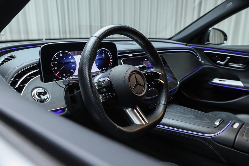 Mercedes E400 e 2,0 AMG Line aut. 4Matic 4d