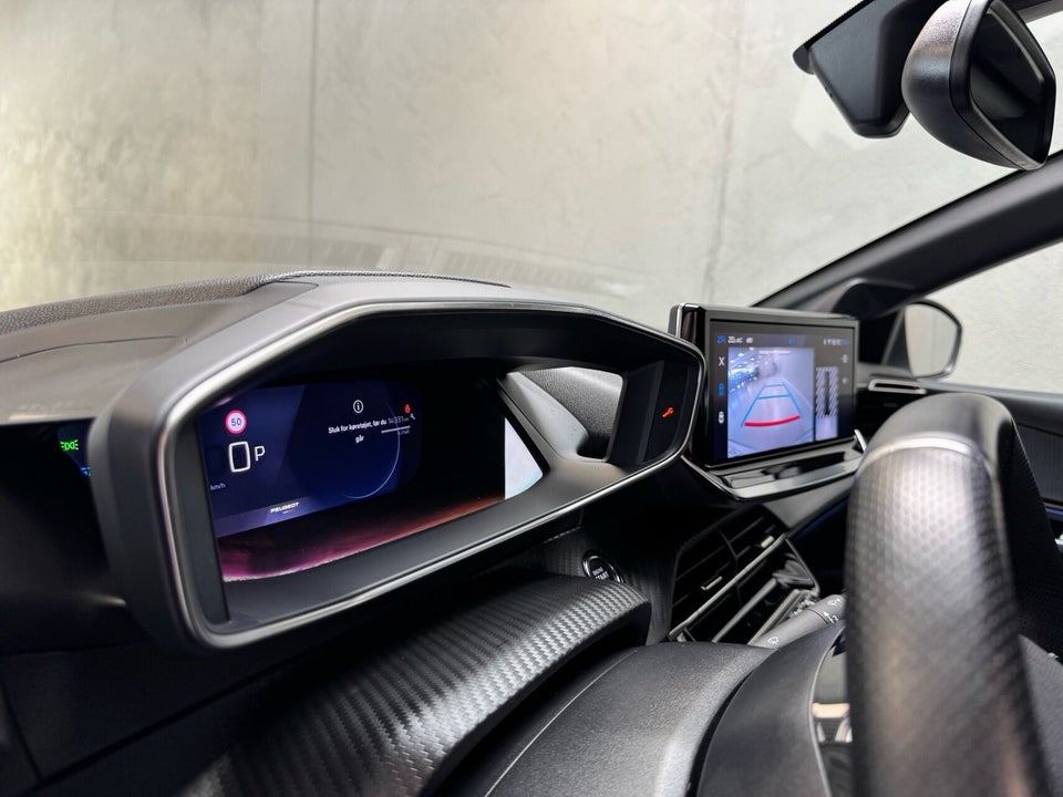 Peugeot e-208 54 GT 5d