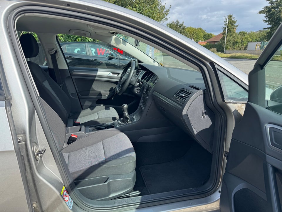 VW Golf VII 1,2 TSi 105 Trendline BMT 5d