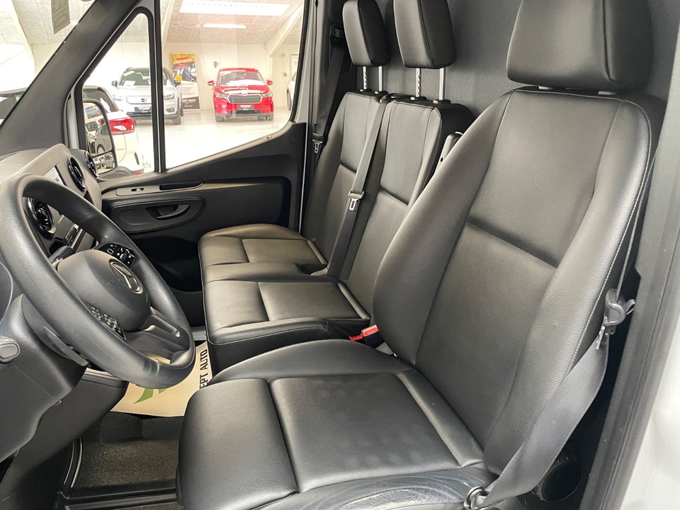 Mercedes Sprinter 317 2,0 CDi A4 Kassevogn aut. RWD