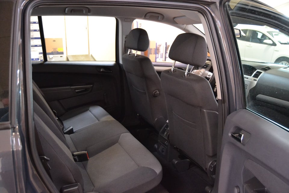 Opel Zafira 1,8 16V Classic 7prs 5d