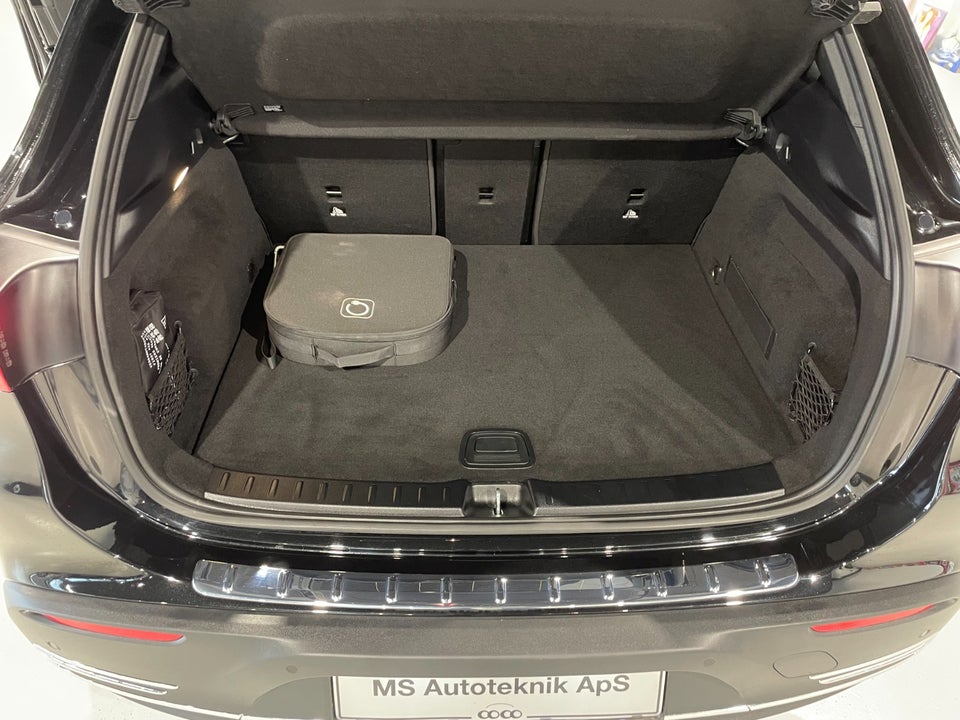 Mercedes EQA250+ Progressive Advance 5d