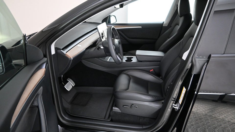 Tesla Model Y Performance AWD 5d