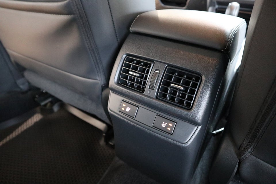Subaru Outback 2,5 Summit CVT 5d