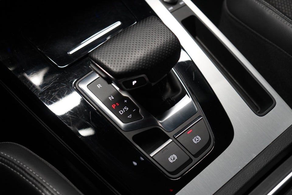 Audi Q5 50 TFSi e S-line quattro S-tr. 5d
