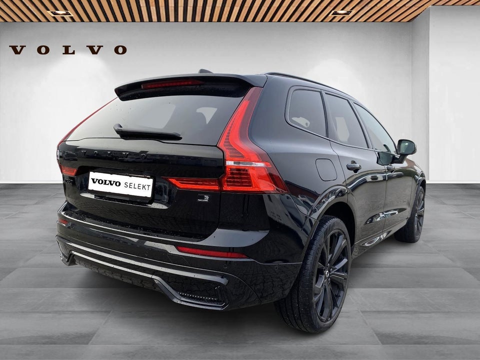 Volvo XC60 2,0 T6 ReCharge Black Edition aut. AWD 5d